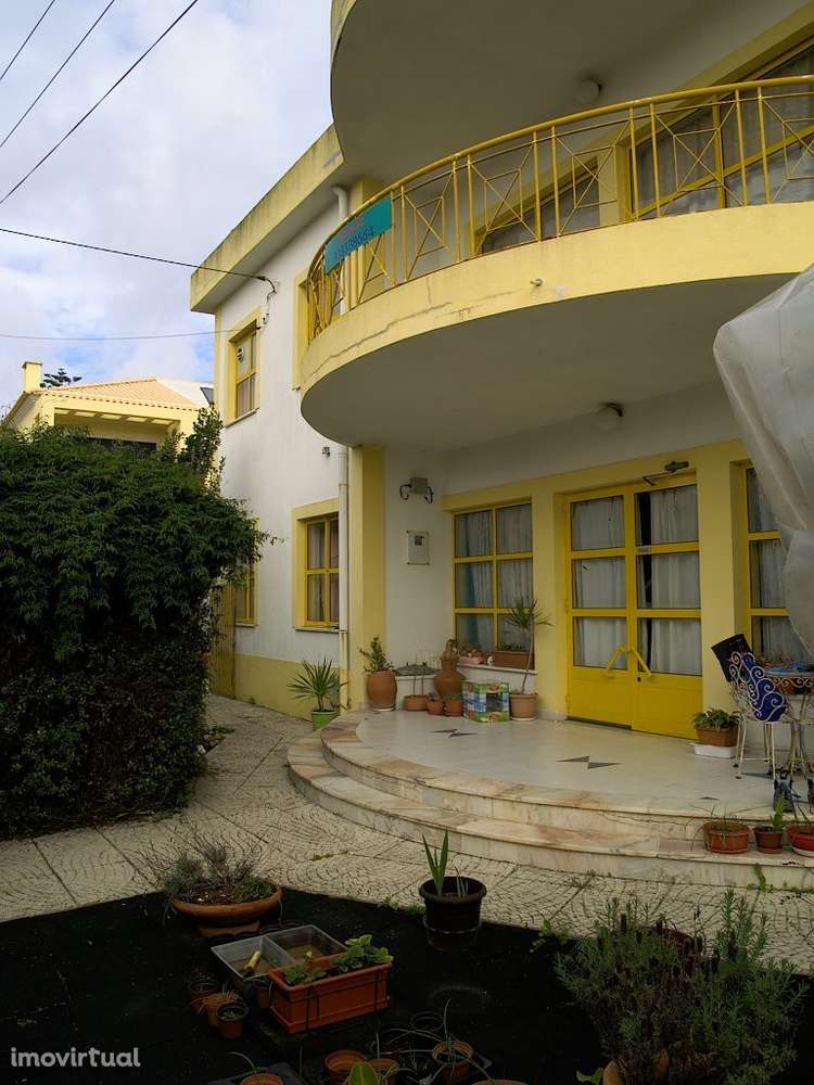 Moradia para venda na zona de Sintra, próximo da Abrunheira - Grande imagem: 2/6