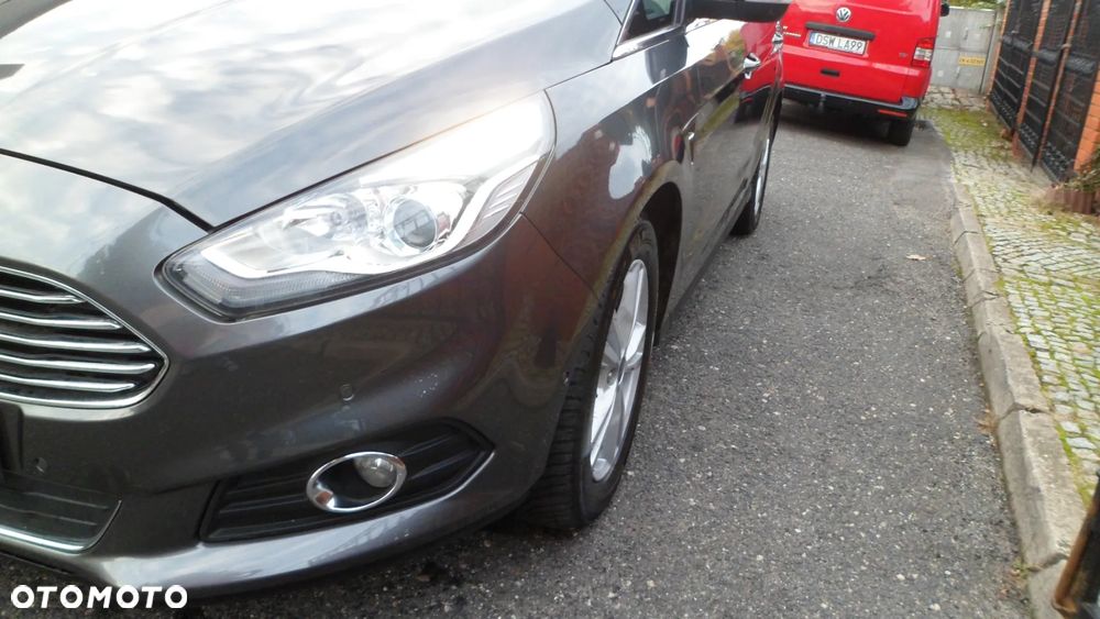 Ford S-Max 2.0 TDCi Titanium - 17