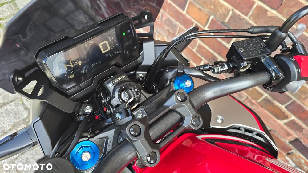 Honda CB - 17