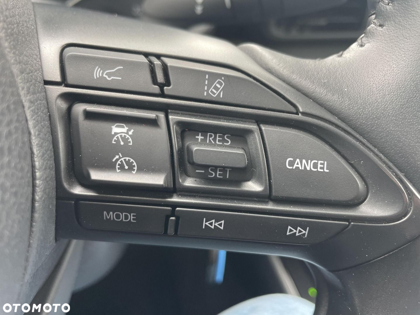 Toyota Yaris 1.5 Style - 30