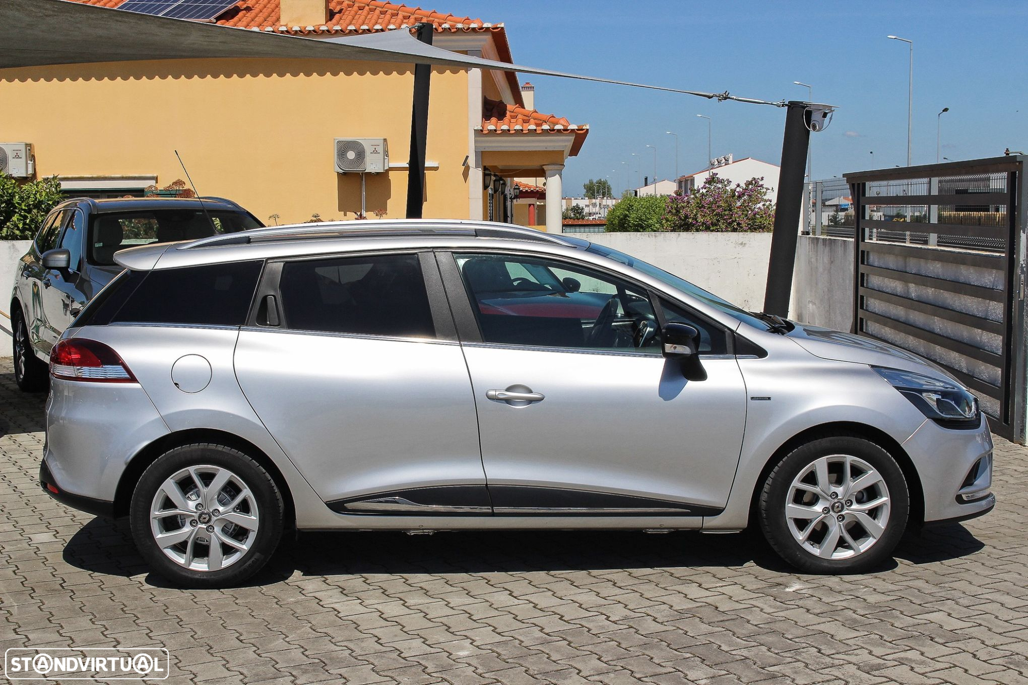 Renault Clio Sport Tourer 0.9 TCe Limited - 18