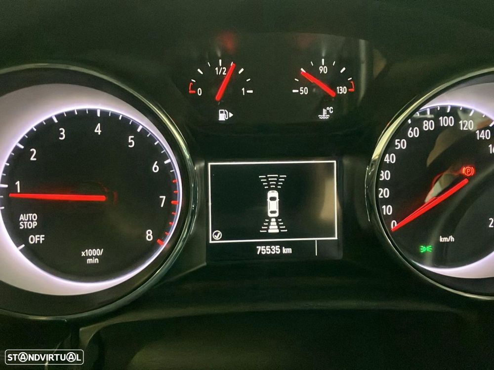 Opel Astra Sports Tourer - 12