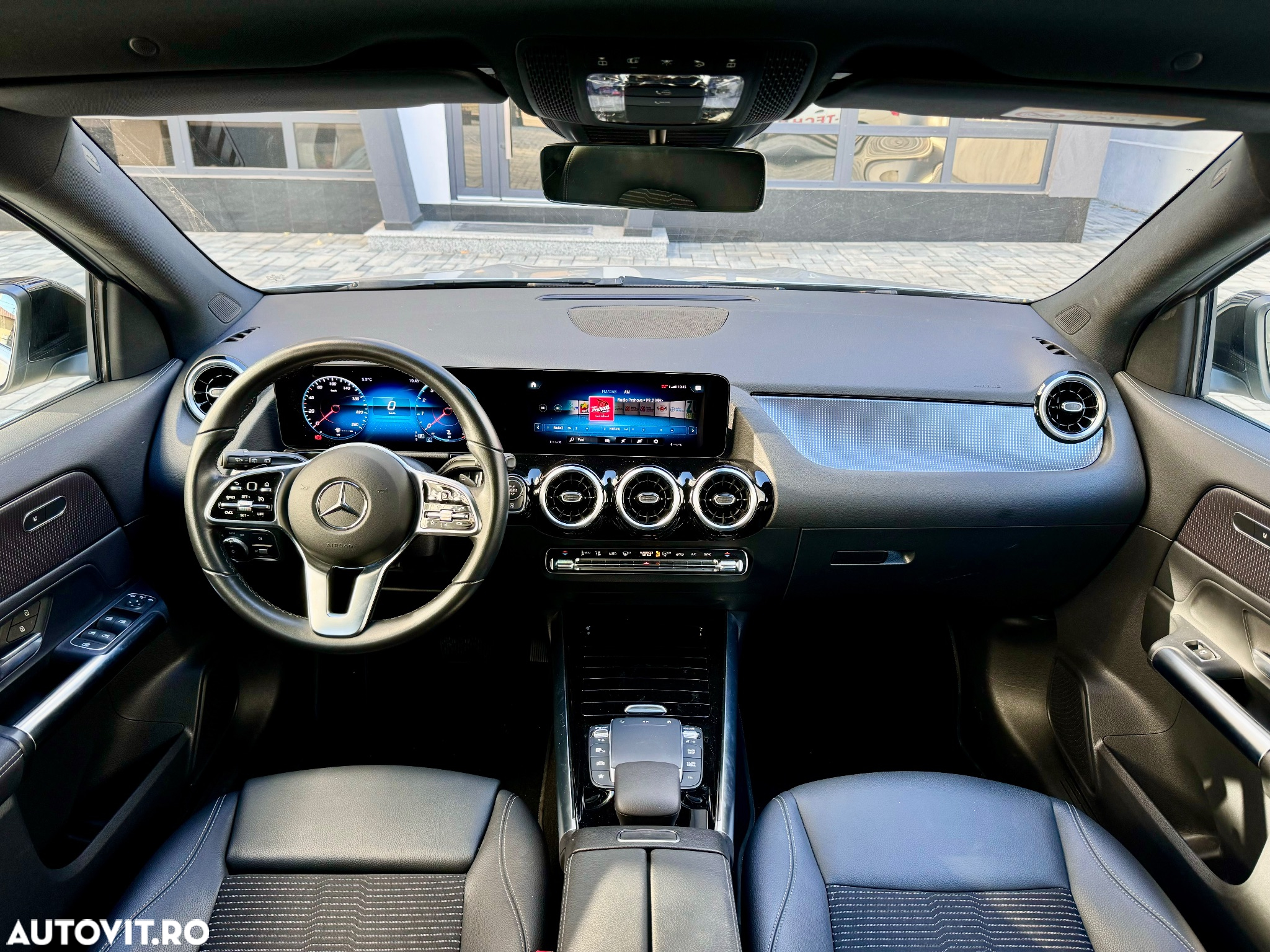 Mercedes-Benz GLA - 7