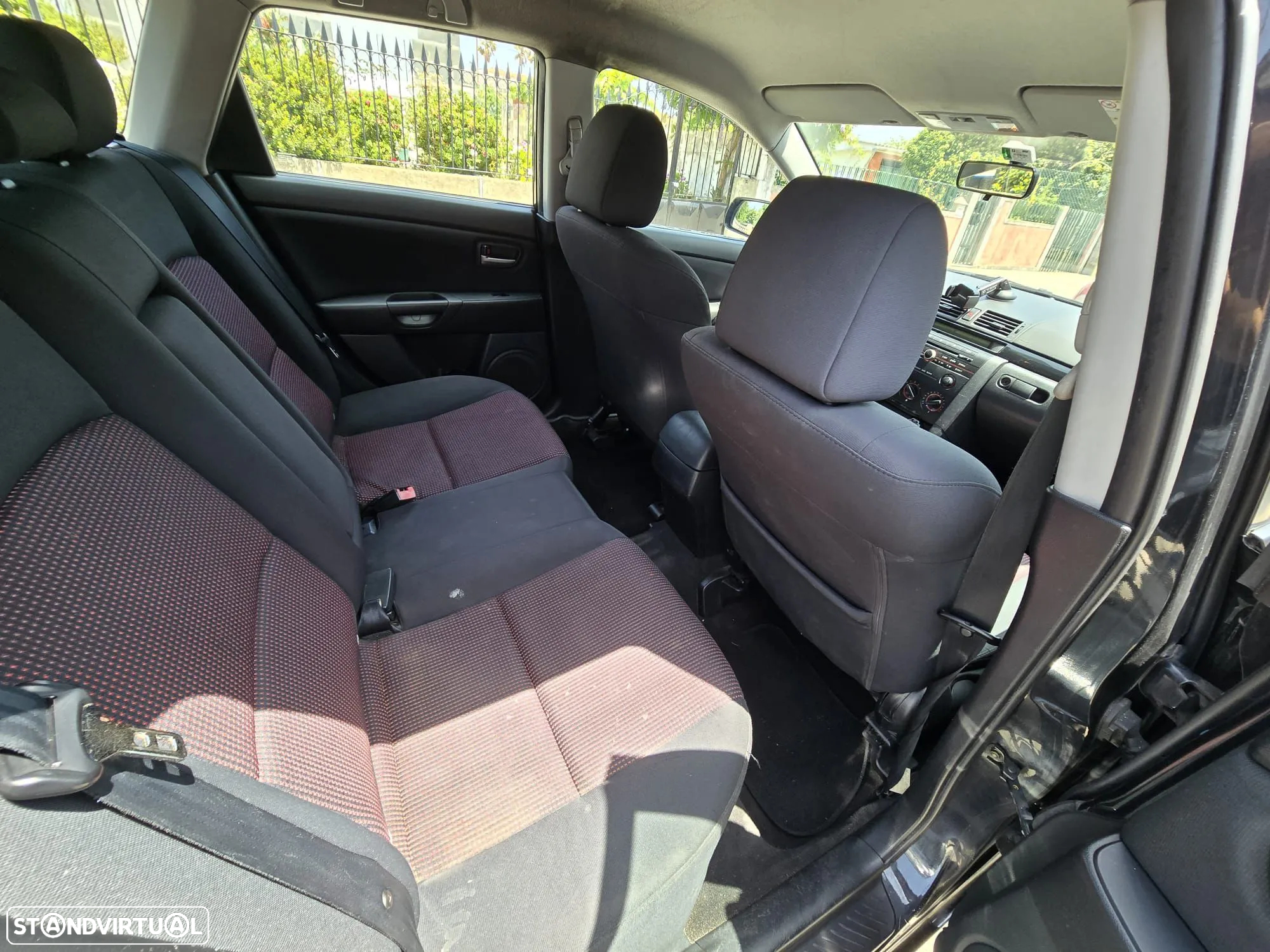Mazda 3 - 8