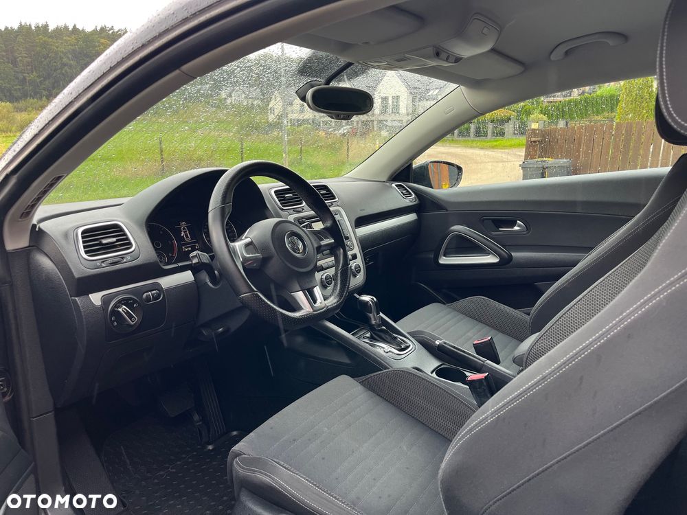 Volkswagen Scirocco 2.0 TDI DSG - 5