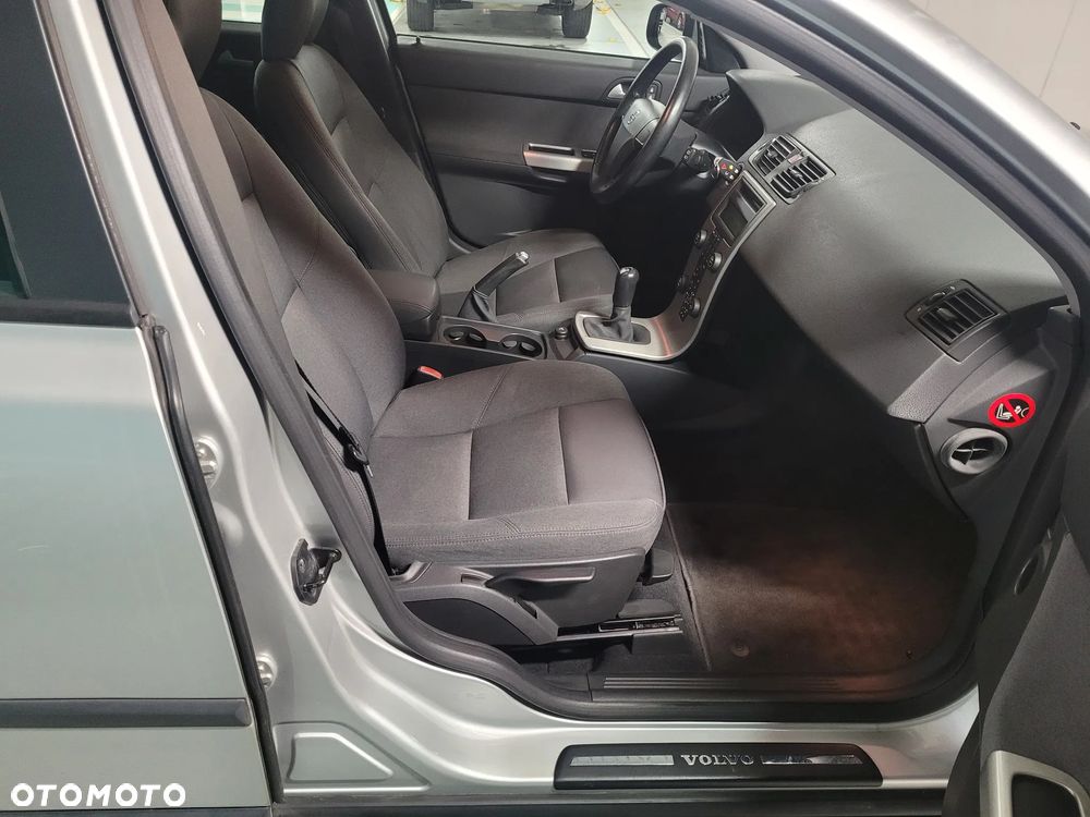 Volvo V50 2.0 Kinetic - 12