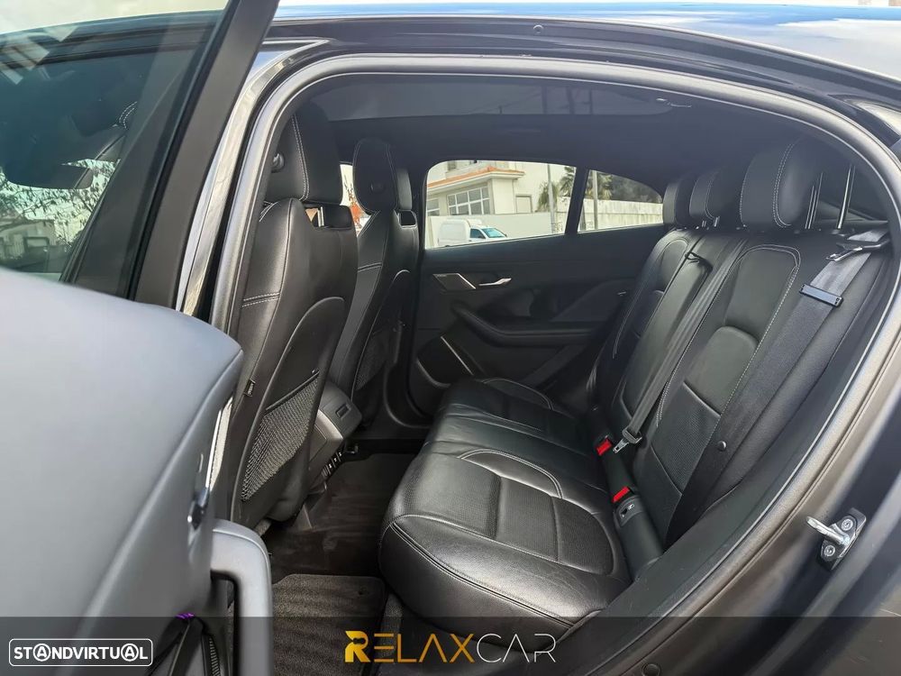 Jaguar I-Pace EV400 R-Dynamic SE AWD - 18