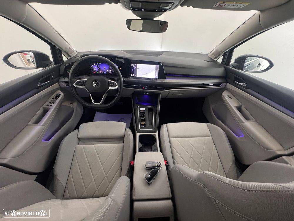 VW Golf - 4