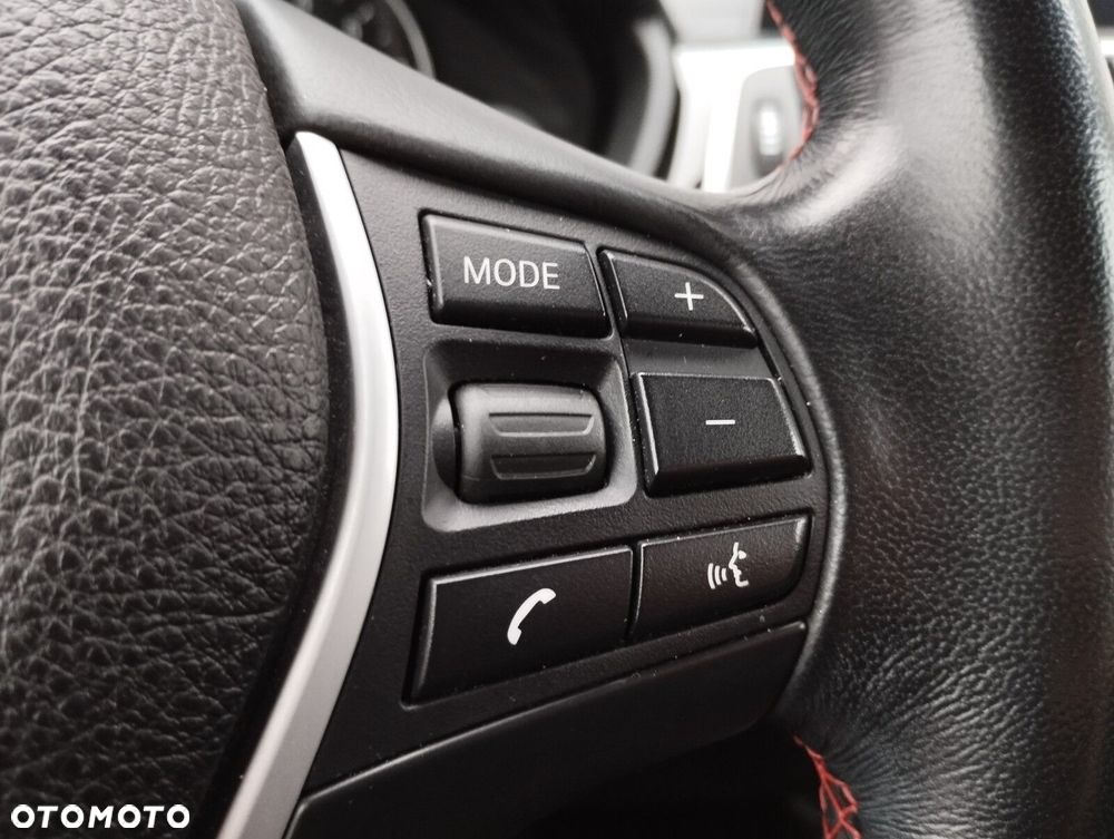 BMW 3GT 320i GPF Sport Line - 33