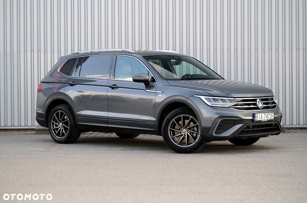 Volkswagen Tiguan - 11