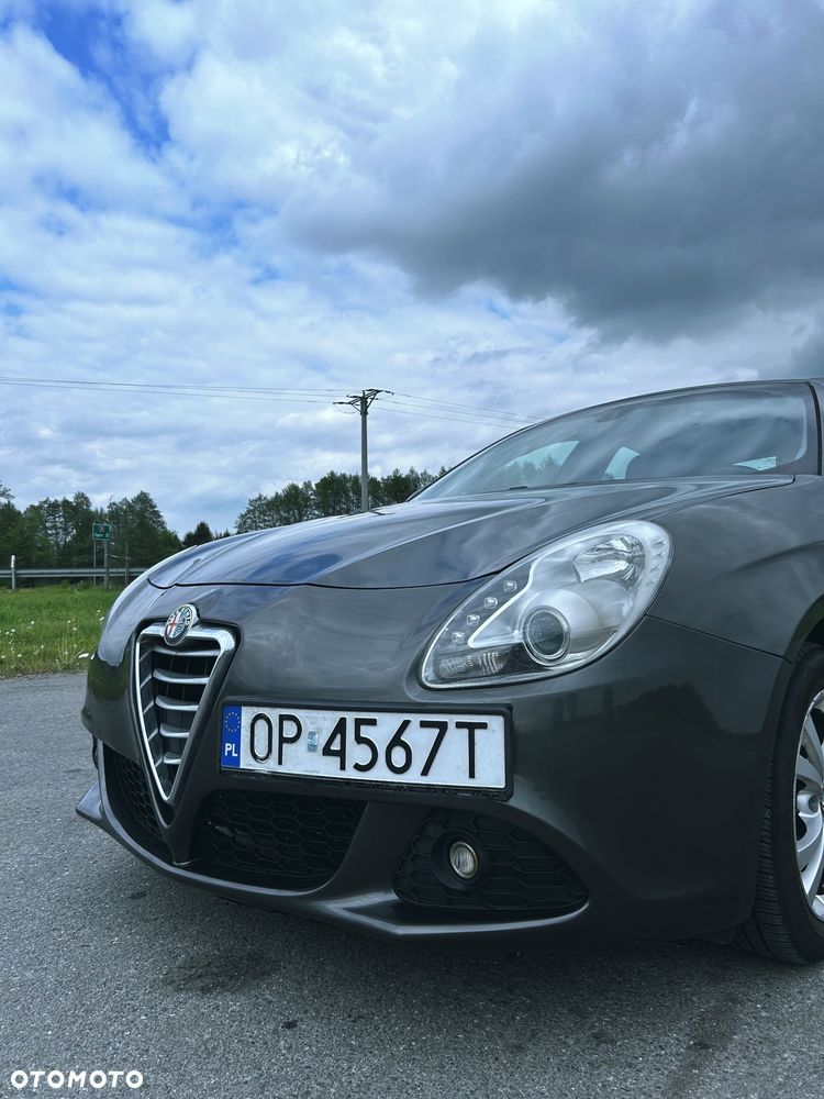 Alfa Romeo Giulietta 1.6 JTDM Distinctive - 9