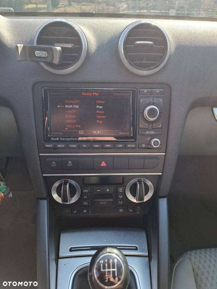 Audi A3 Sportback 2.0 TDI Ambition - 11