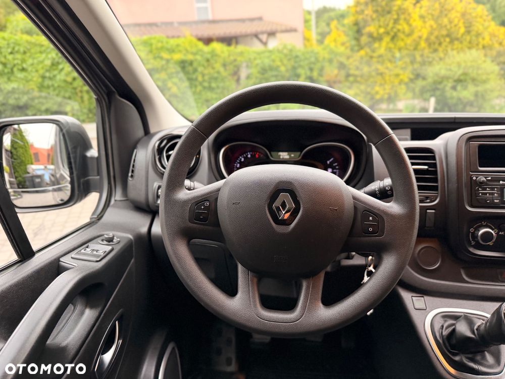 Renault Trafic Combi Life - 15