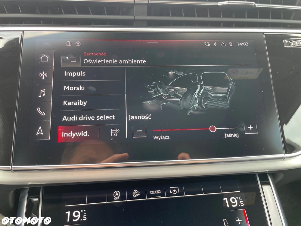 Audi Q7 55 TFSI mHEV Quattro S Line Tiptr - 34
