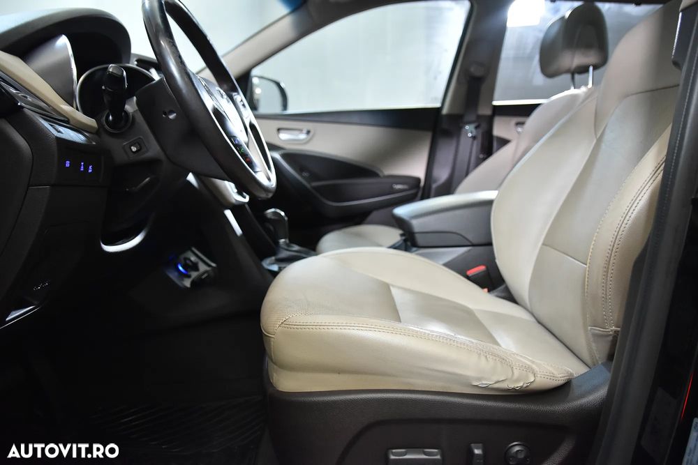 Hyundai Santa Fe 2.2 CRDi 4WD 7 seats Luxury+ - 28