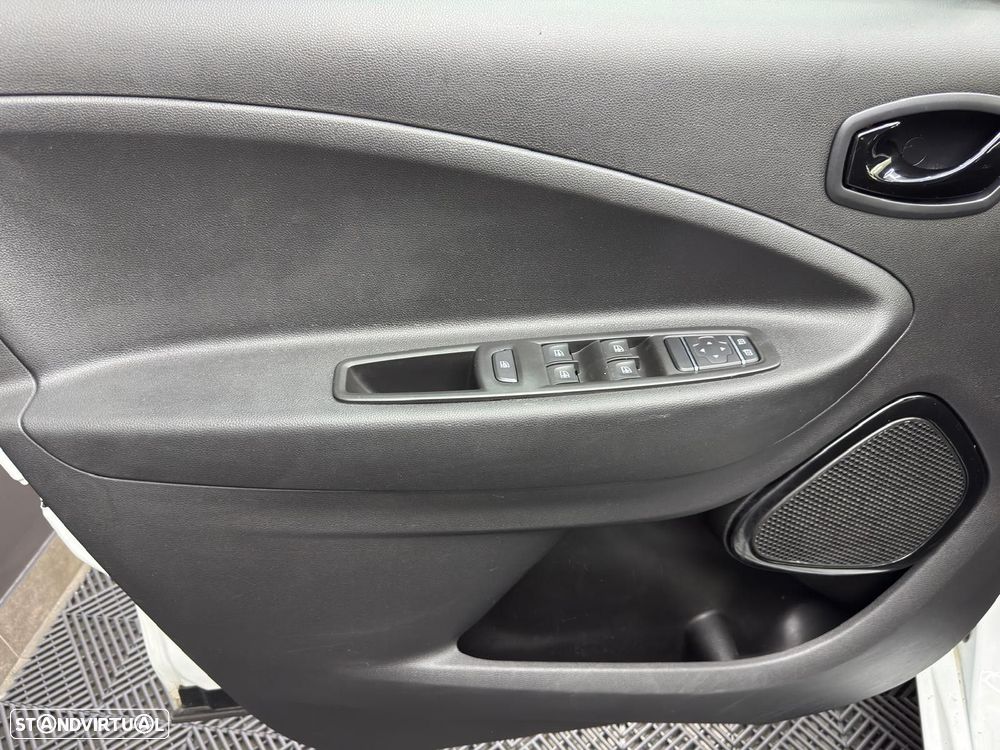 Renault Zoe (s/ Bateria) Zen 50 Flex - 15