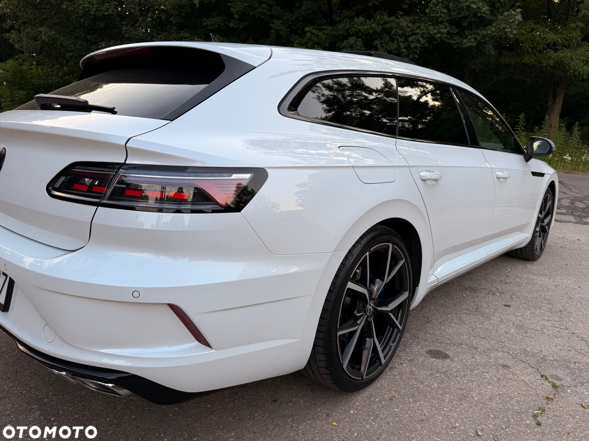 Volkswagen Arteon 2.0 TSI 4Motion R DSG - 17