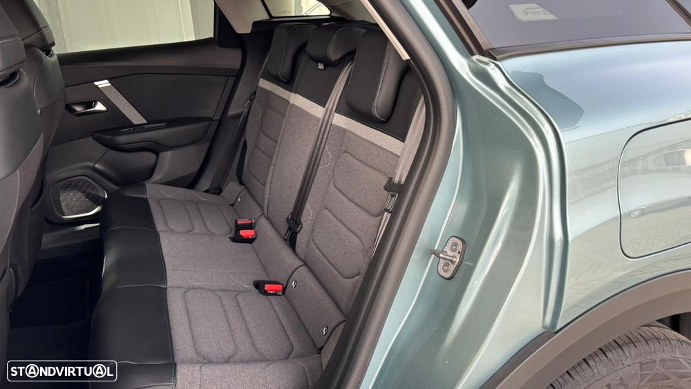 Citroën C4 1.2 PureTech Shine EAT8 - 13