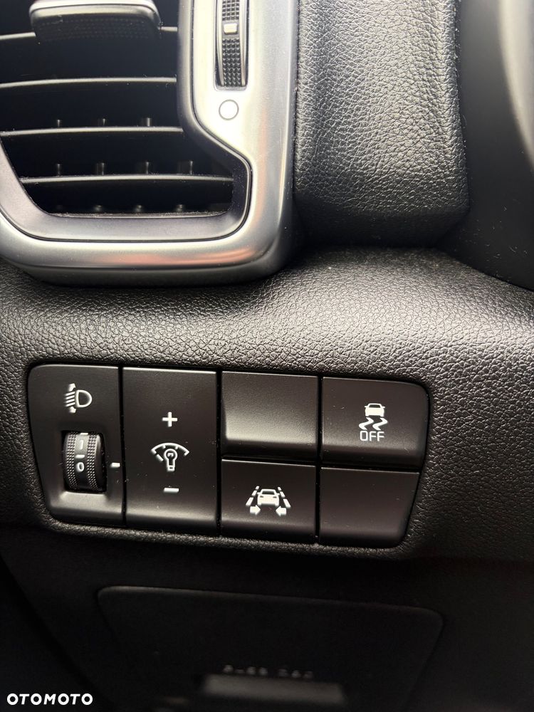 Kia Sportage 1.6 T-GDI AWD VISION - 16