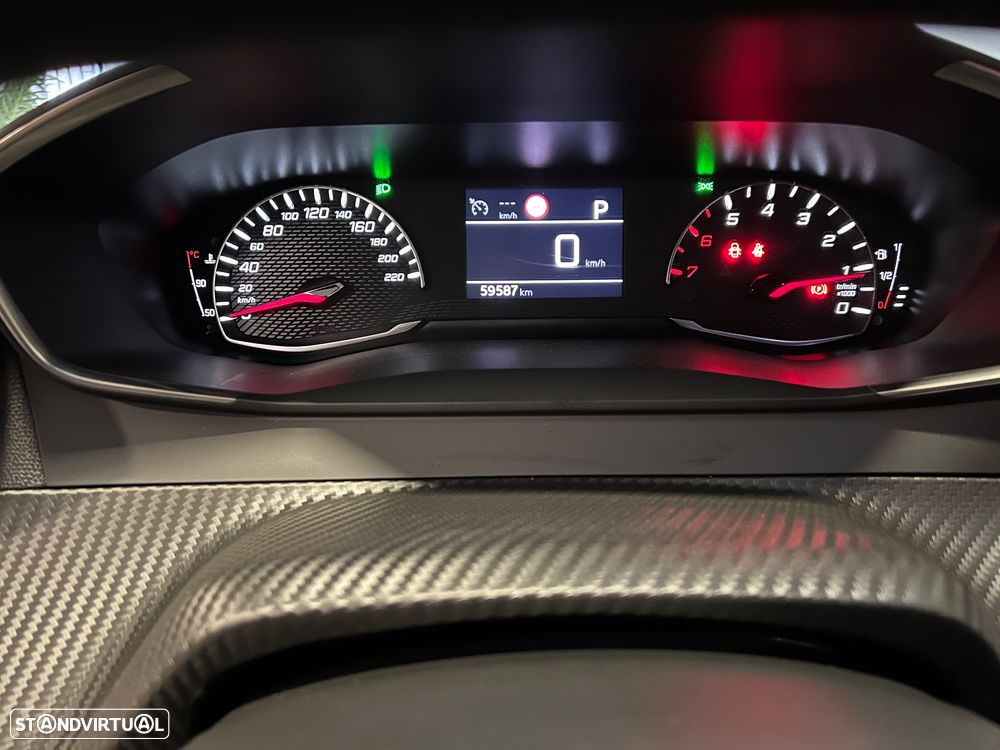 Peugeot 2008 1.5 BlueHDi Allure Pack EAT8 - 10