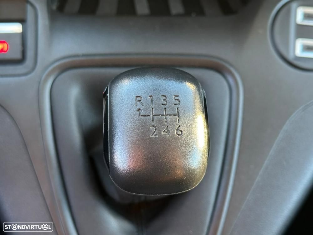 Toyota Proace City 1.5D 3Lug. Frente Nova 100cv - 22