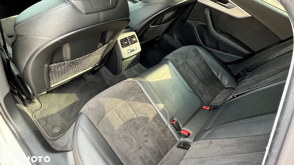 Audi A4 Avant 2.0 TDI Sport S tronic - 14