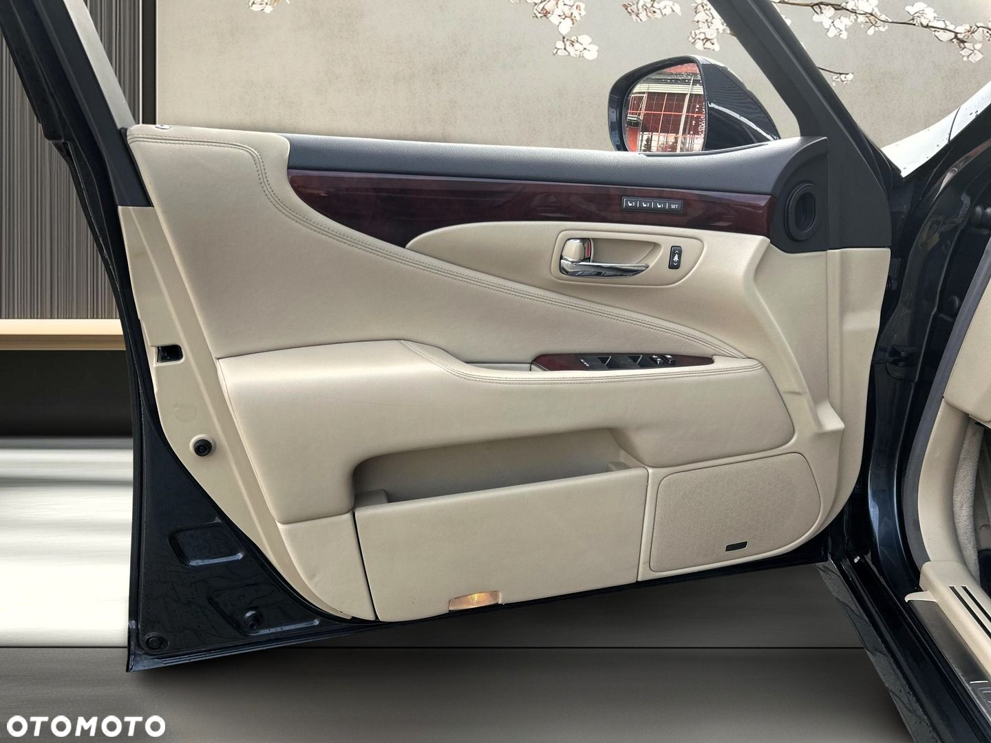 Lexus LS 460 Prestige - 21