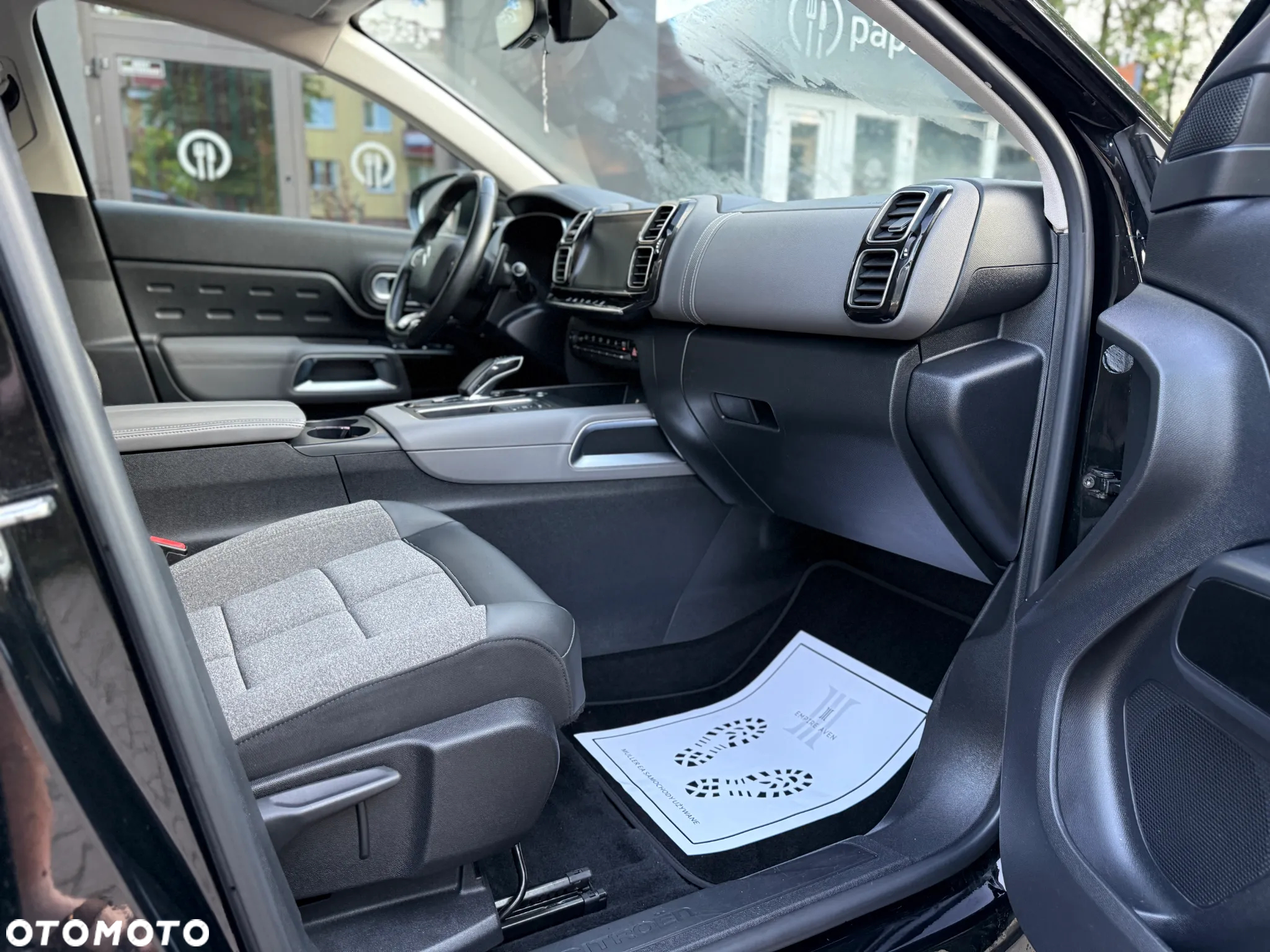 Citroën C5 Aircross Hybrid 225 e.EAT8 SHINE PACK - 25