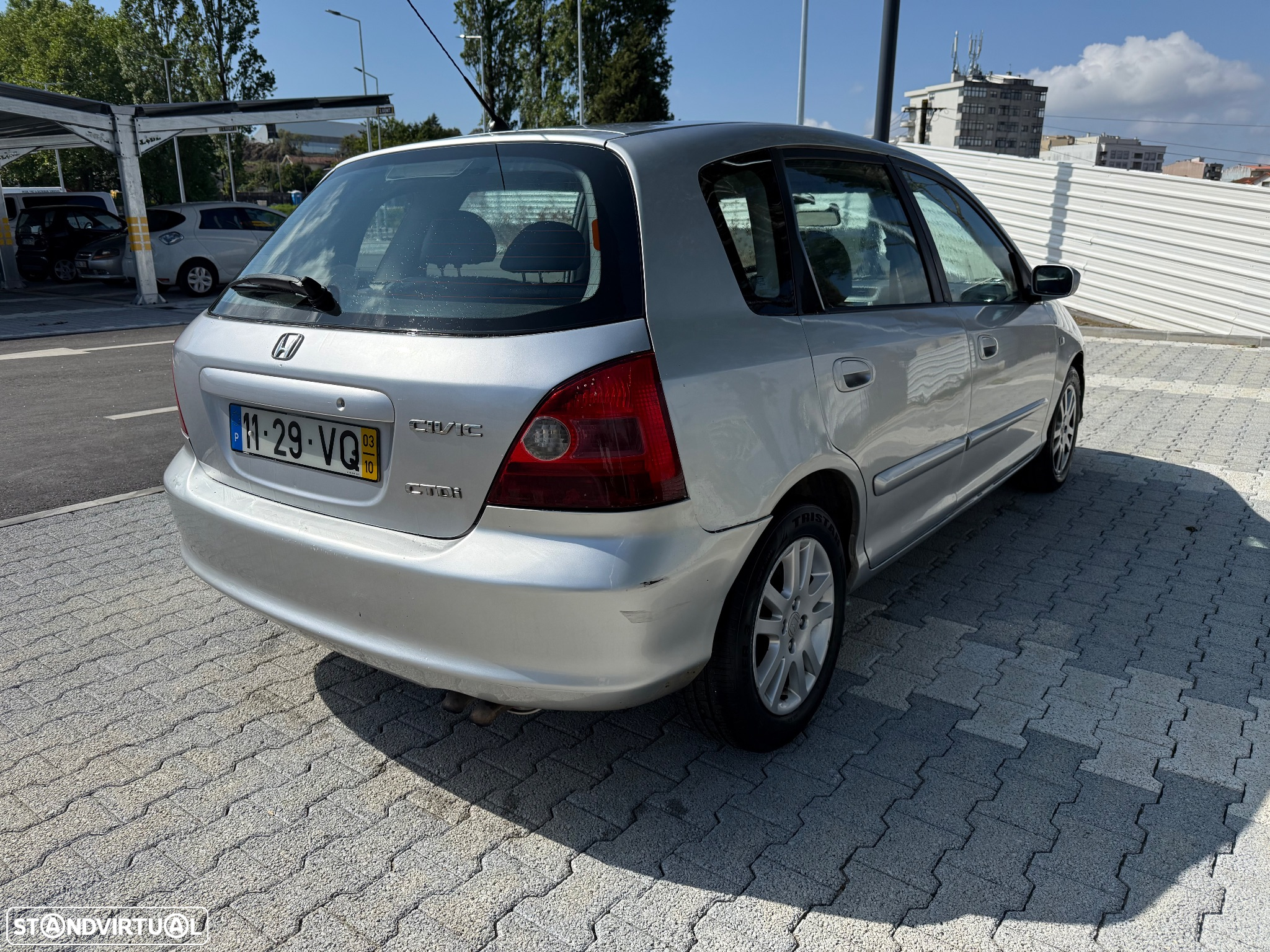 Honda Civic 1.7 CTDi ES Exclusive - 4