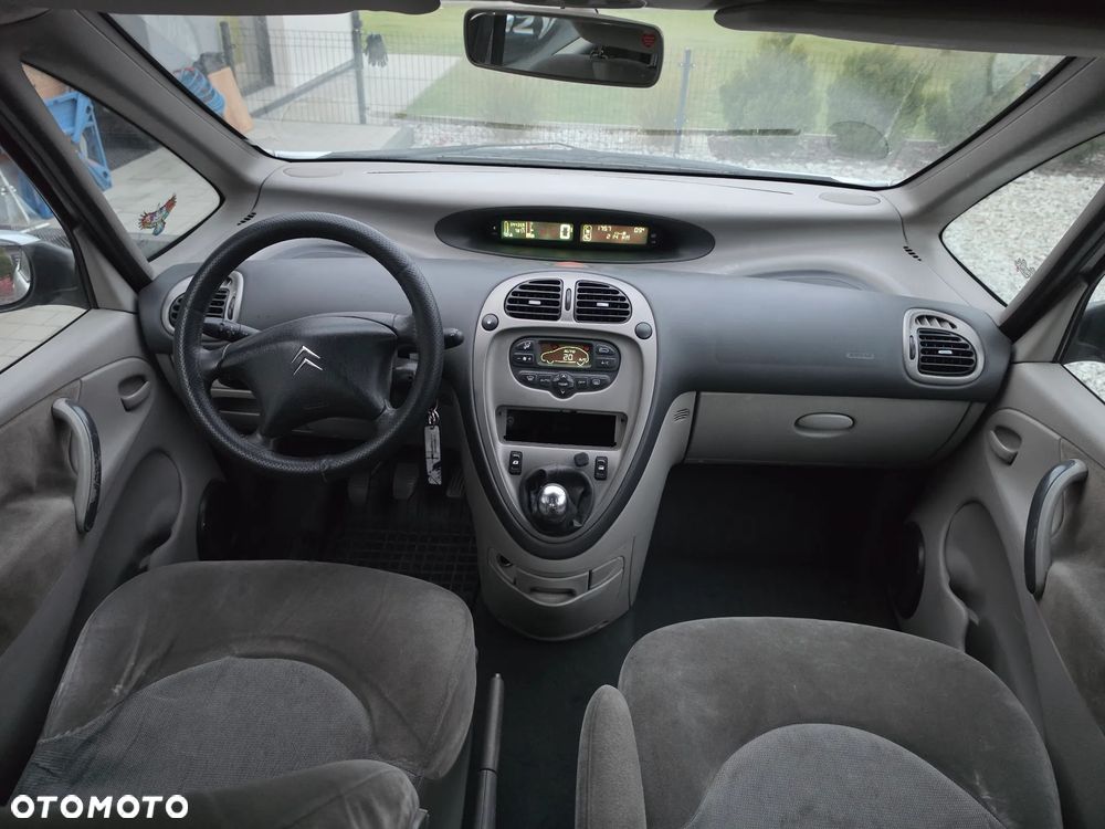 Citroën Xsara Picasso - 8