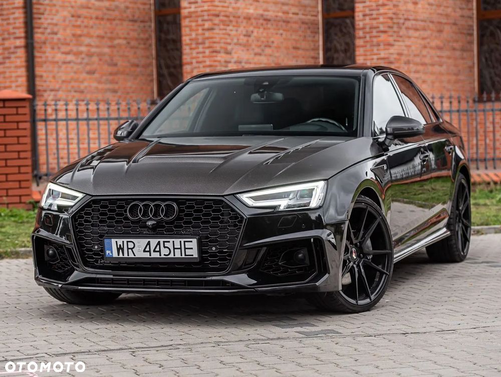 Audi A4 Limousine - 11