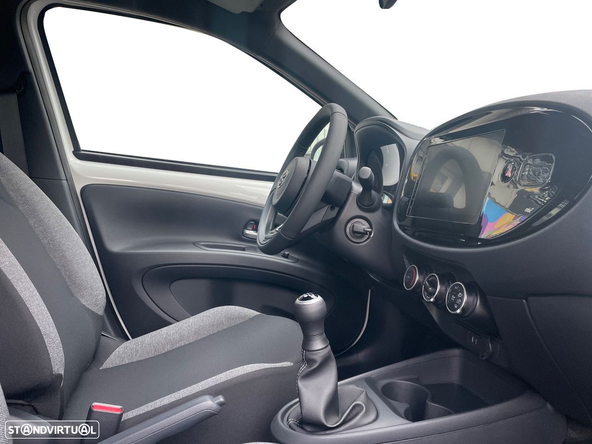 Toyota Aygo X 1.0 Play - 6