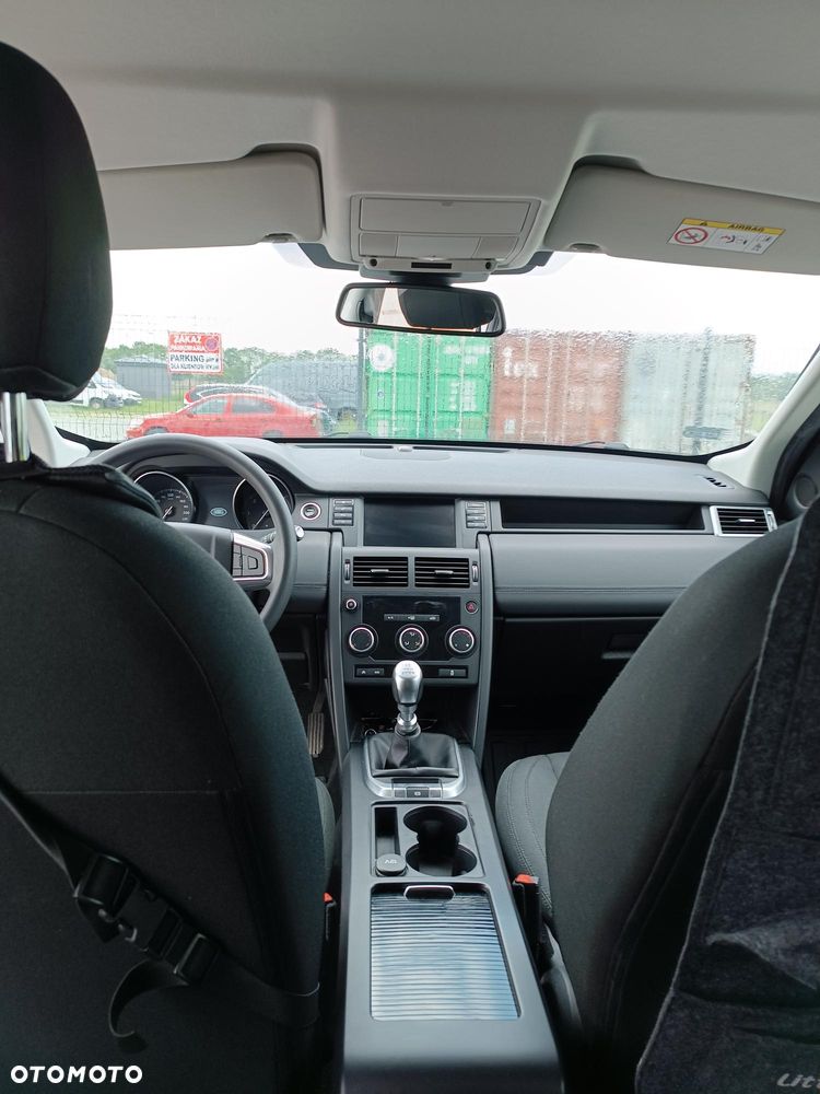 Land Rover Discovery Sport 2.0 eD4 Pure - 12