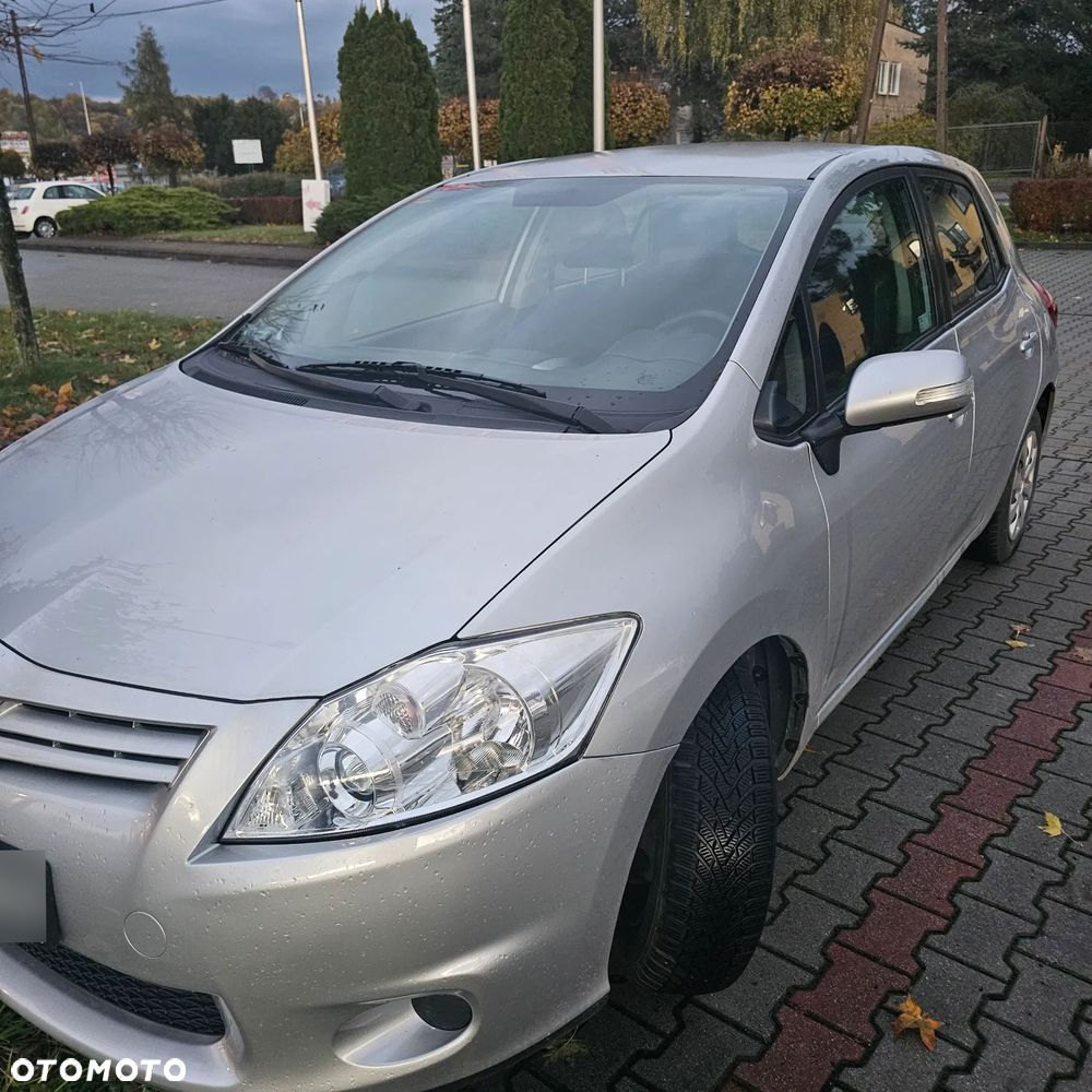Toyota Auris 1.33 VVT-i Active - 1