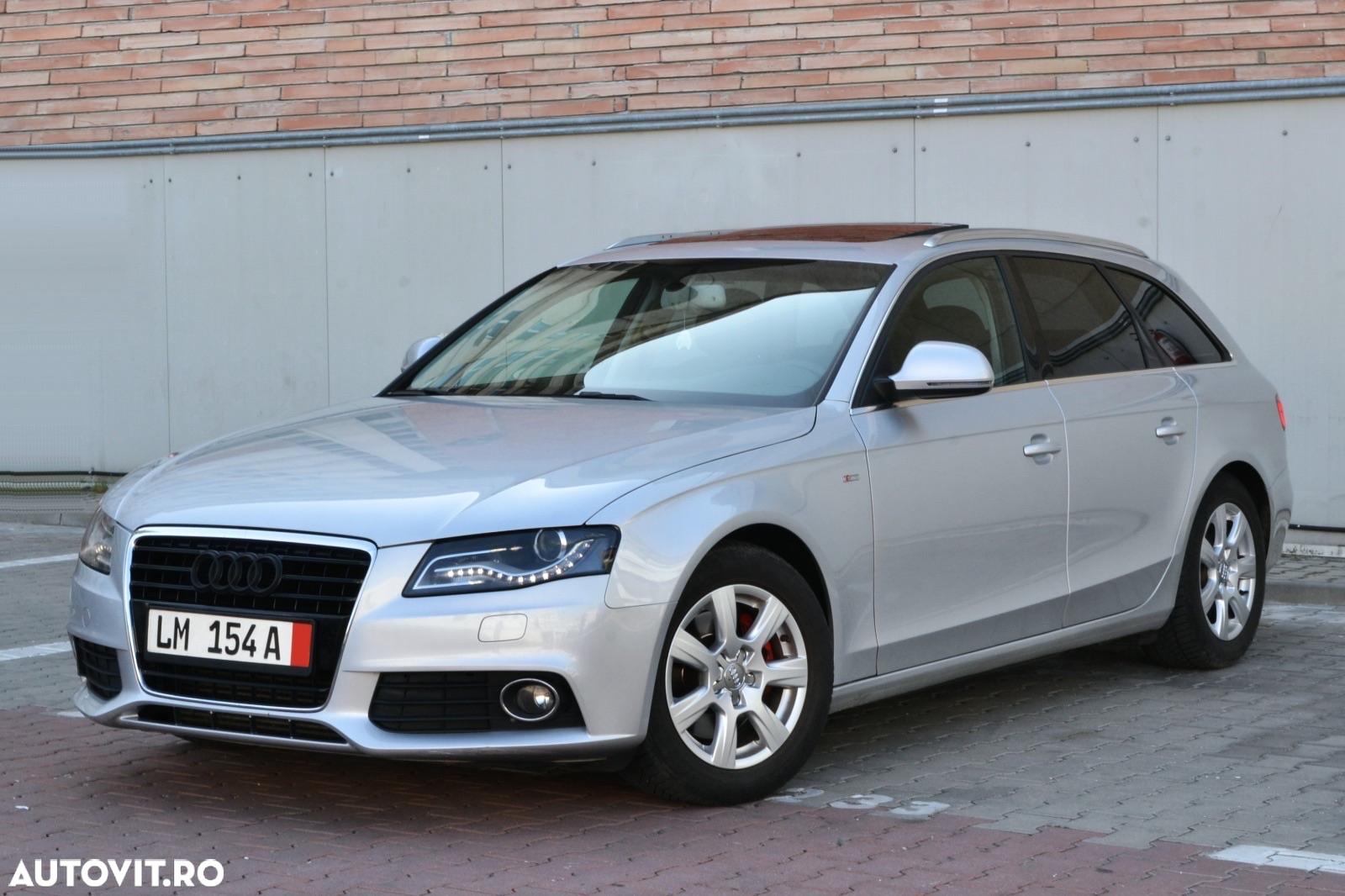 Audi A4 Avant 2.0 TDI - 9