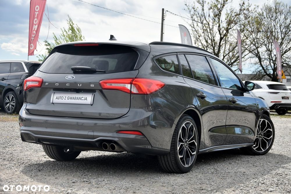 Ford Focus 1.5 EcoBlue STart-Stopp-System ST-LINE - 4