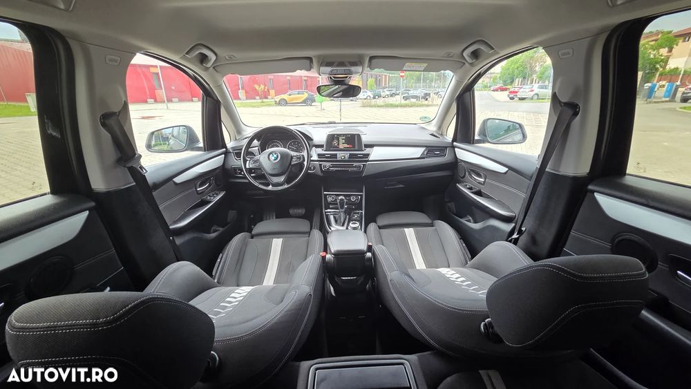 BMW Seria 2 216d Aut. Sport Line - 6