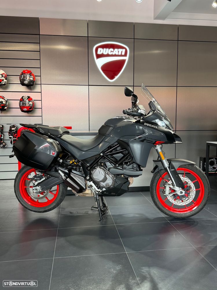 Ducati Multistrada V2 S - 1