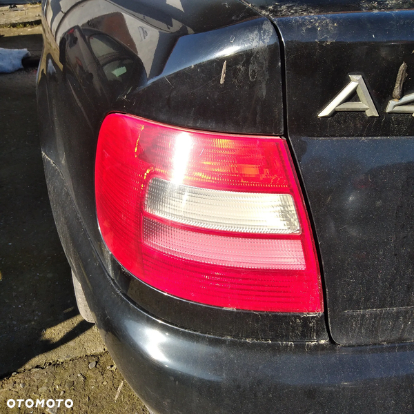 Lampa tylna lewa Audi A4 97-00, części