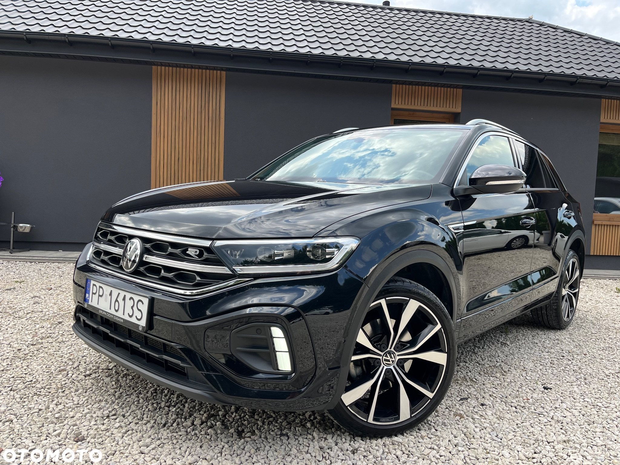 Volkswagen T-Roc 1.5 TSI R-Line DSG - 2
