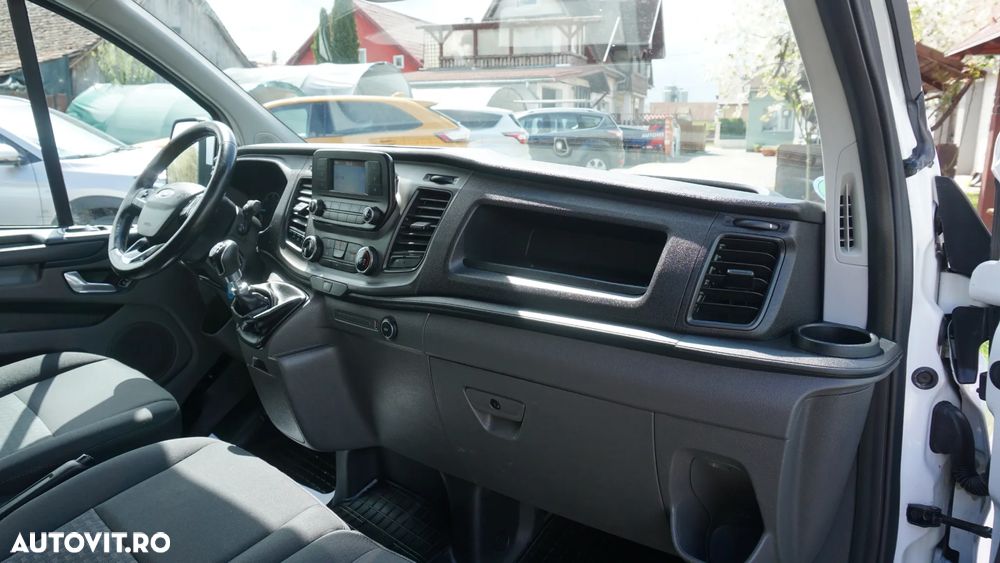 Ford Transit Custom - 13
