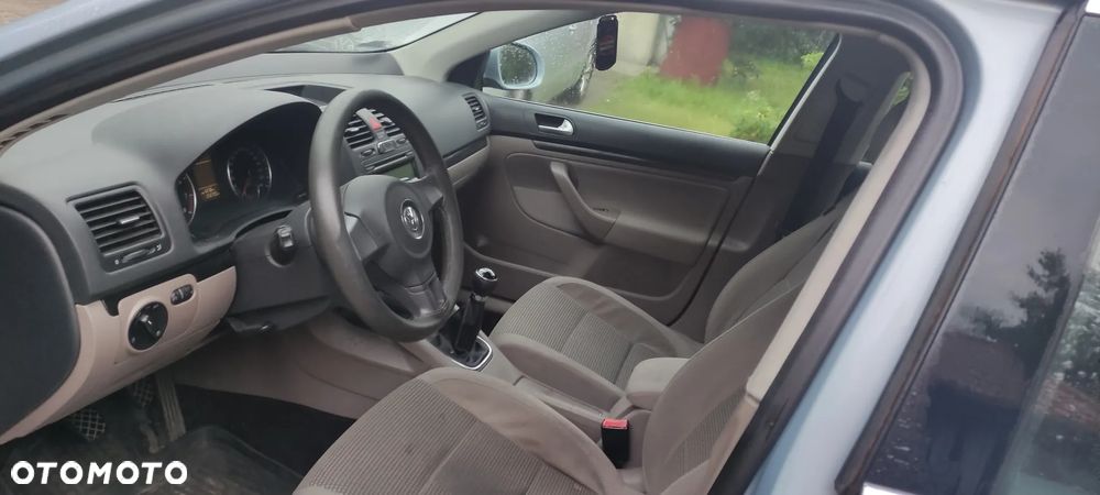 Volkswagen Jetta 1.6 Trendline - 7