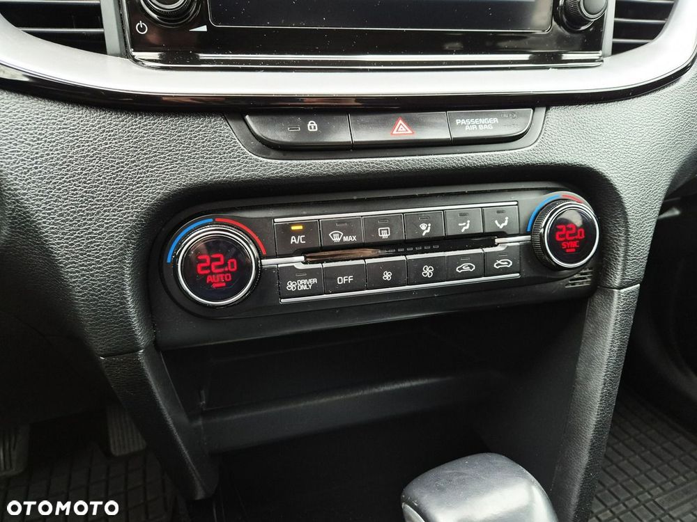 Kia Ceed 1.6 GDI PHEV L Business Line DCT - 21