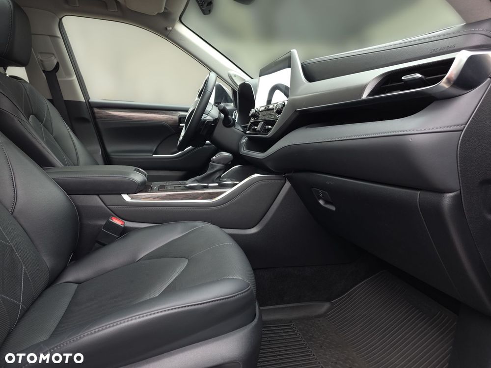 Toyota Highlander - 8