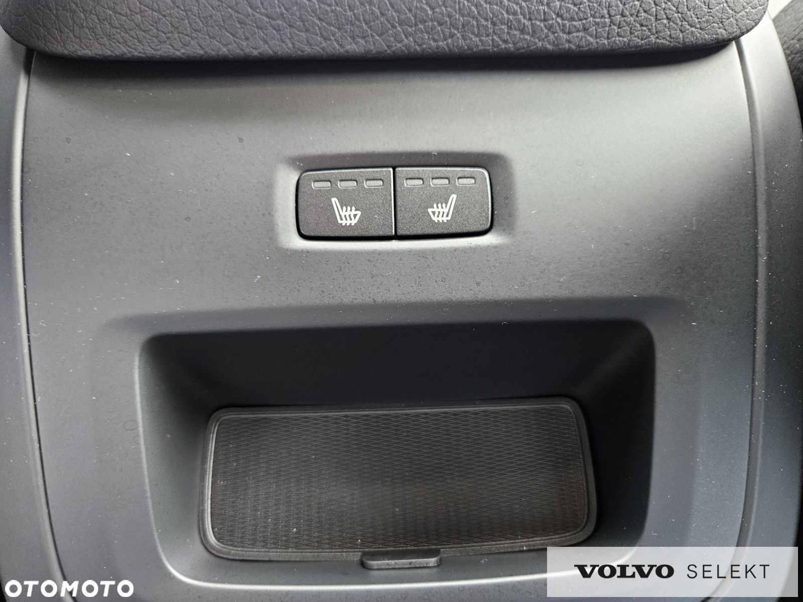 Volvo V90 Cross Country - 30