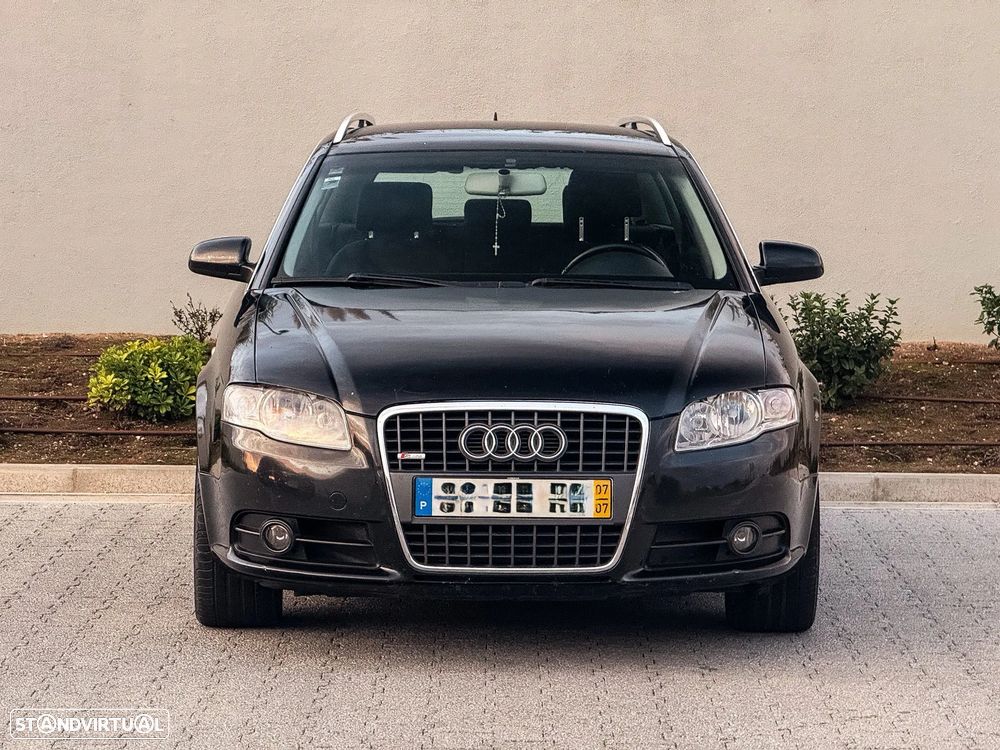 Audi A4 Avant 2.0 TDI S-line - 2