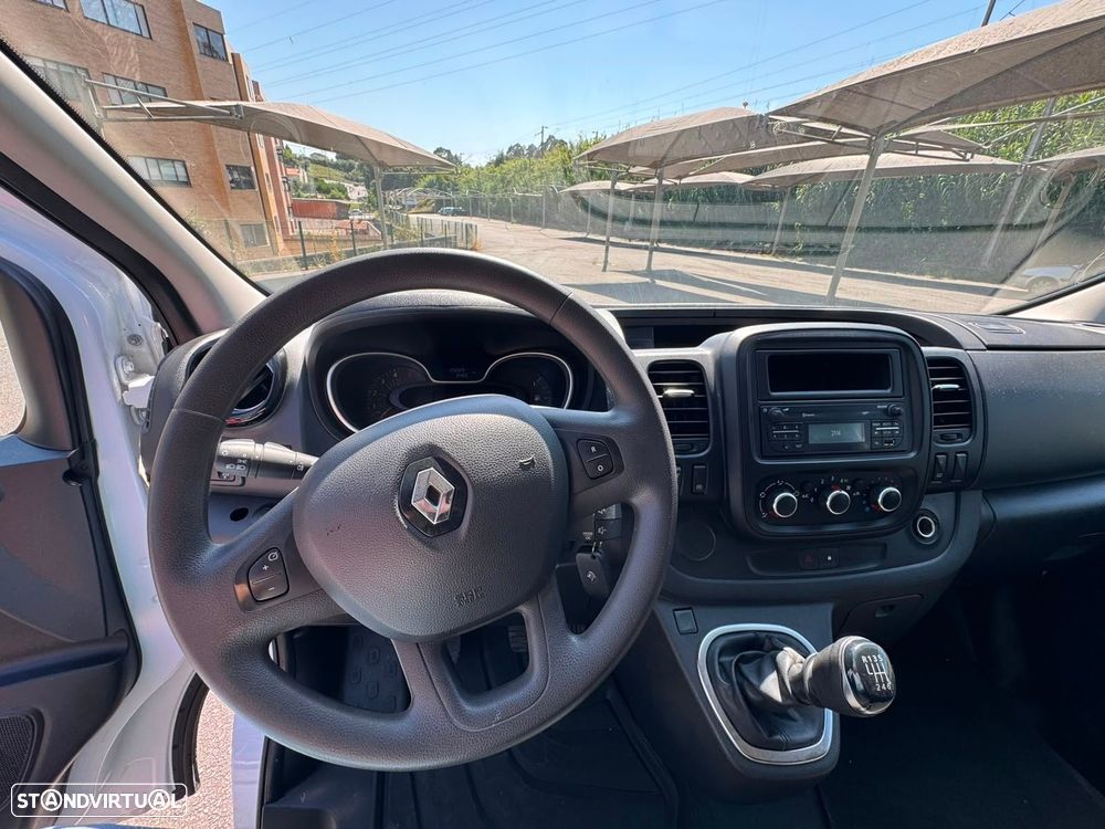 Renault Trafic 2.0 dCi L2H1 1.2T - 10