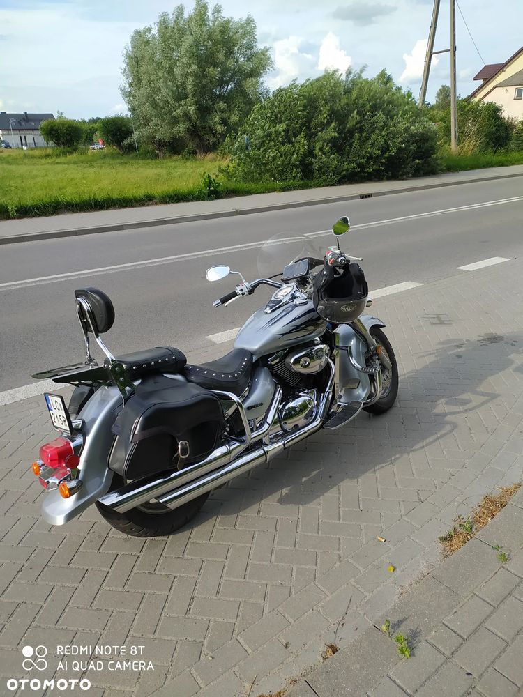 Suzuki VL 800 Volusia - Boulevard C50 - 2