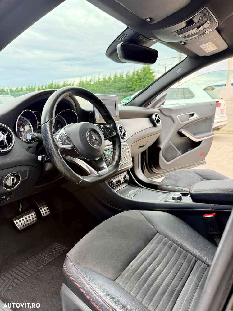 Mercedes-Benz CLA 220 d 4Matic 7G-DCT AMG Line - 9