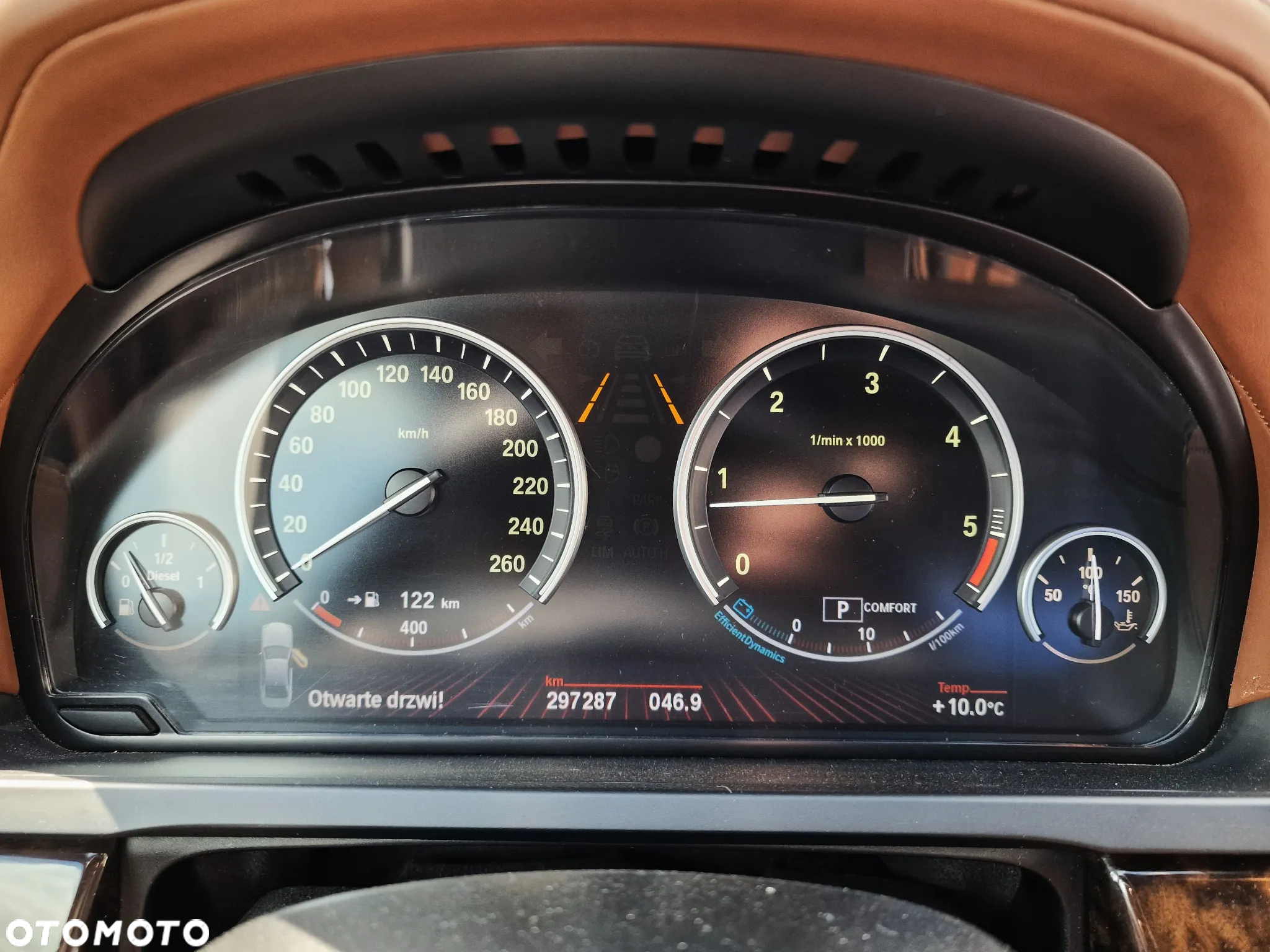 BMW Seria 7 740d xDrive - 38